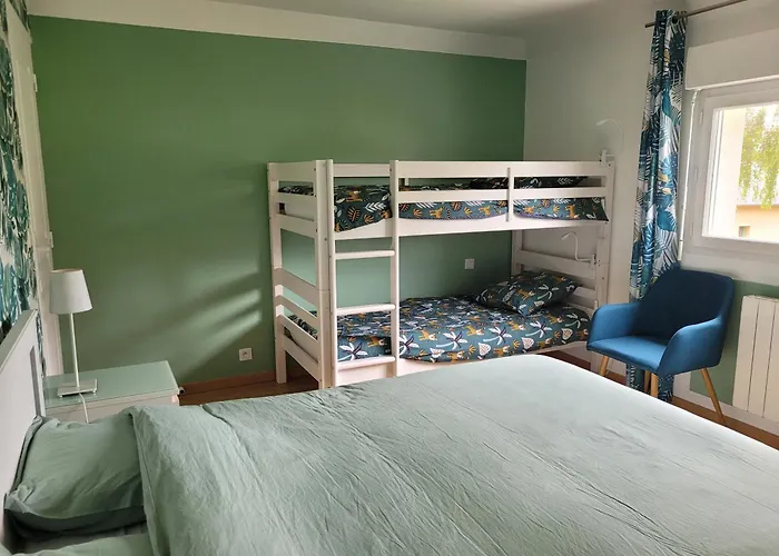 Kernay, Grande Maison Familiale Pour 10 Personnes